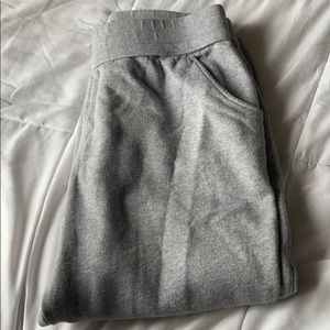 under armour capri sweatpants
